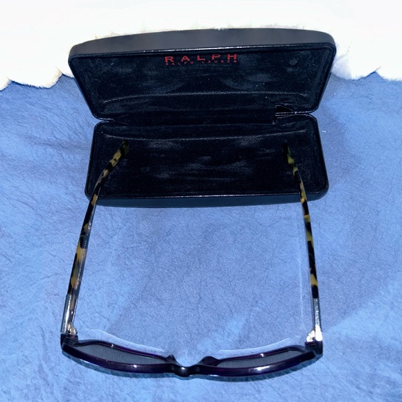 Ralph Lauren Sunglasses - Picture 4 of 8